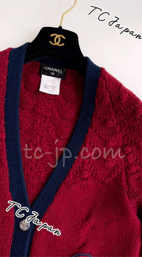 CHANEL 15PF Green Red Flower Patch Wool Cardigan Blue Sweater 34 36 38 シャネル グリーン・レッド・バイカラー お花ワッペン・ウール・カーディガン・水色・セーター