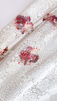 CHANEL 04S White Multicolor Camellia Cardigan Jacket Skirt Setup 36 シャネル ホワイト・マルチカラー・カメリア・カーディガン・スカート 即発