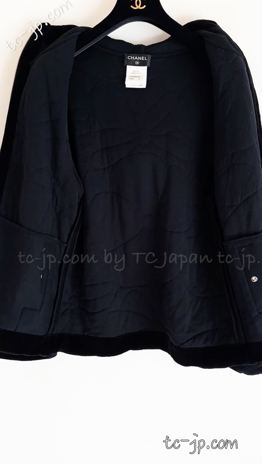 CHANEL 15B Black CC Logo Zip Hoodie Tops 36 38 40 シャネル ブラック・CCロゴ・パイルジップ・パーカー