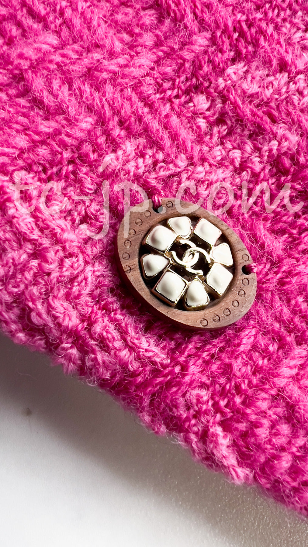 CHANEL 19A Pink Wool Tweed Cape Jacket 34 36 38 40 42シャネル ピンク・ウール・ツイード・ケープ・ジャケット 即発