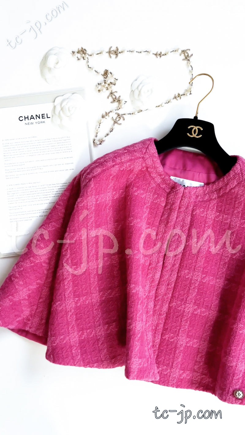 CHANEL 19A Pink Wool Tweed Cape Jacket 34 36 38 40 42シャネル ピンク・ウール・ツイード・ケープ・ジャケット 即発