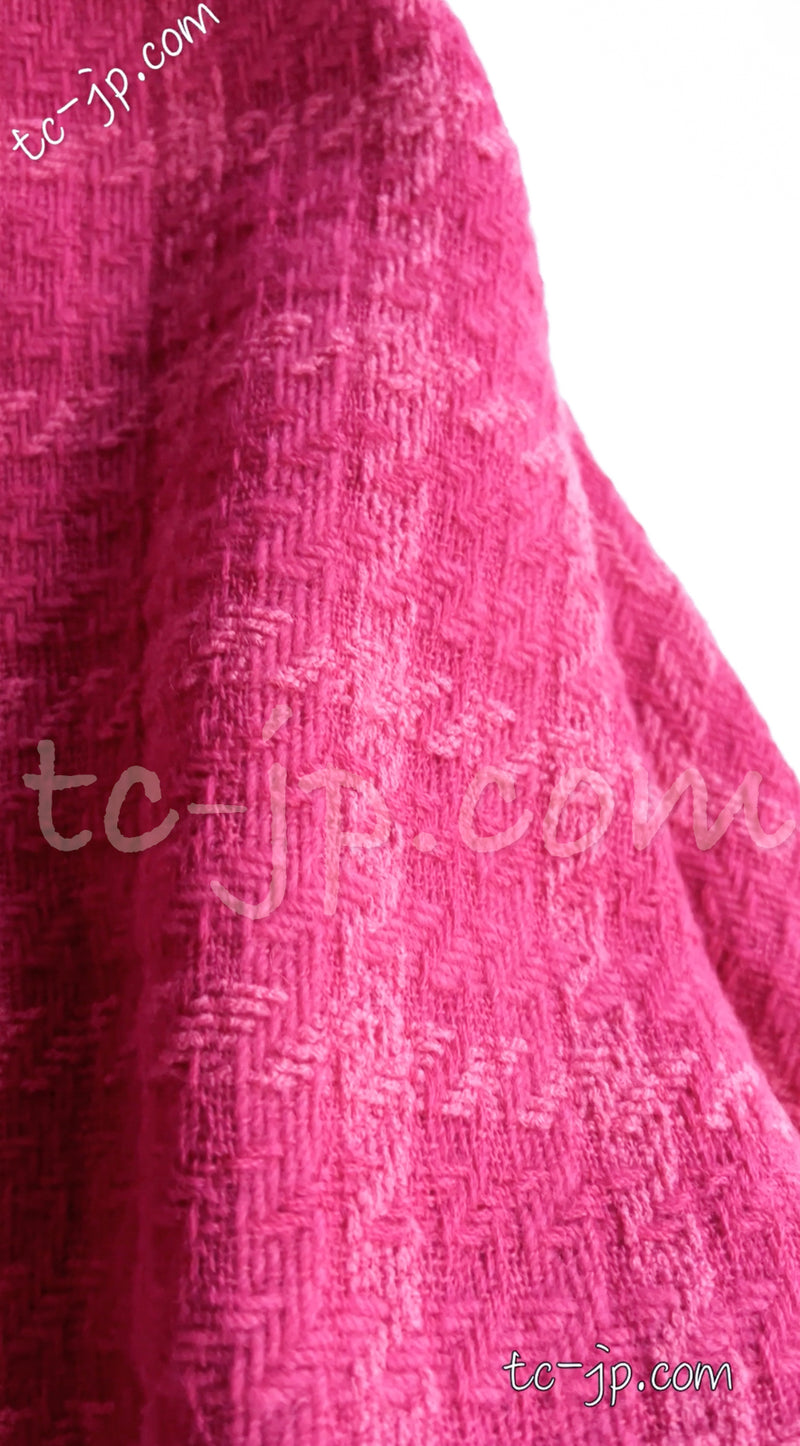 CHANEL 19A Pink Wool Tweed Cape Jacket 34 36 38 40 42シャネル ピンク・ウール・ツイード・ケープ・ジャケット 即発