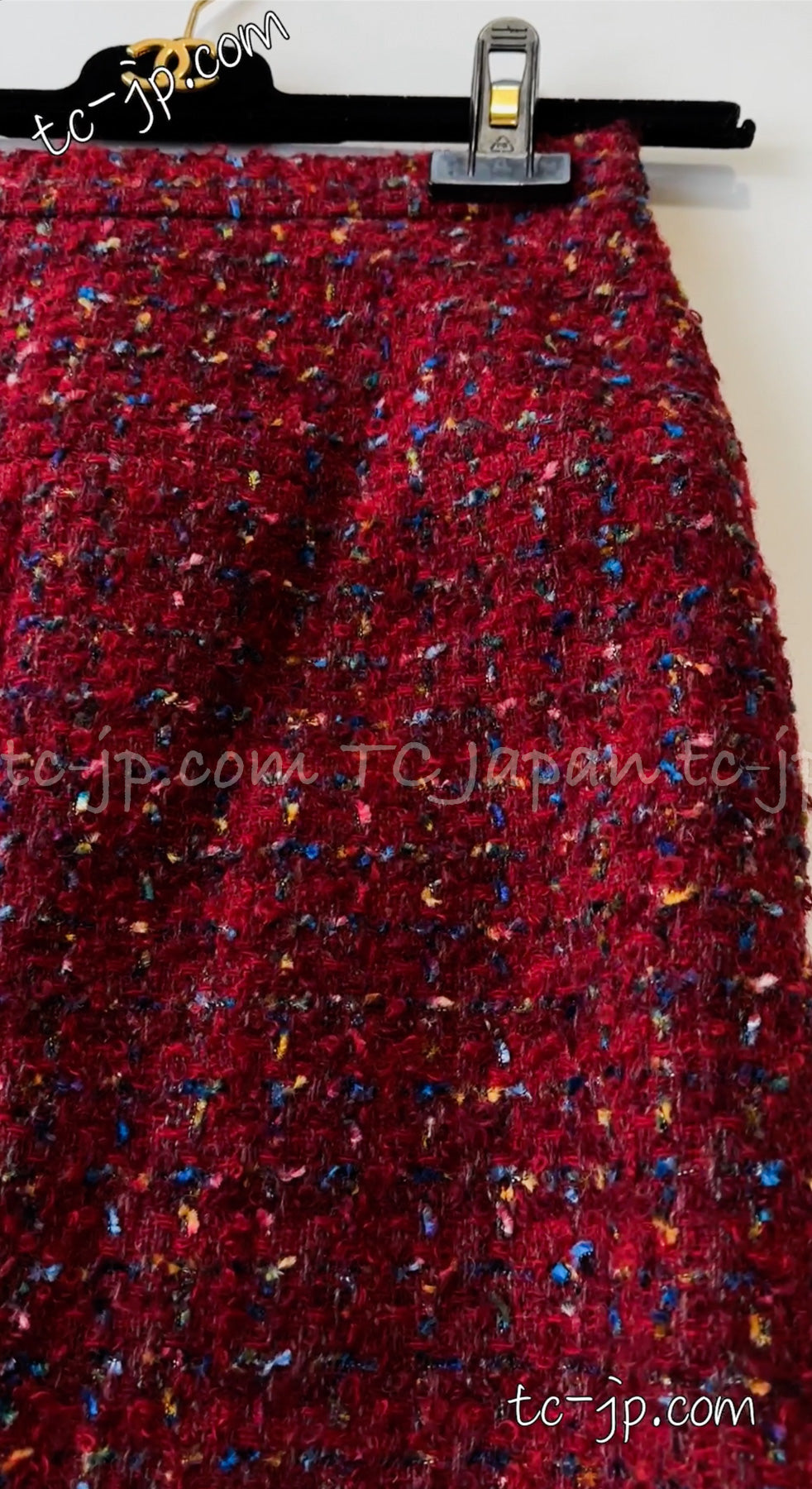CHANEL 90A Vintage Red Wool Mohair Gold Button Jacket Skirt Suit 38 シャネル・ヴィンテージ・レッド・ウール・モヘア・ゴールドボタン・ジャケット・スカートスーツ 即発