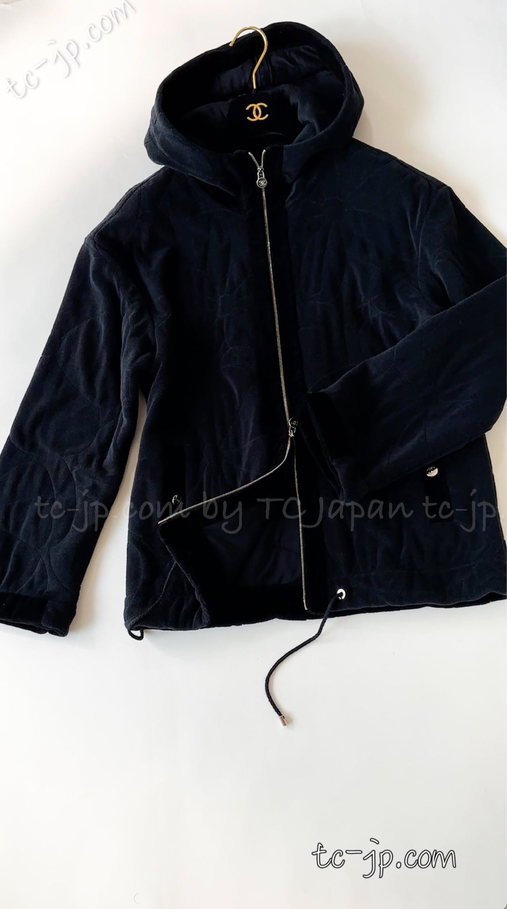 CHANEL 15B Black CC Logo Zip Hoodie Tops 36 38 40 シャネル ブラック・CCロゴ・パイルジップ・パーカー