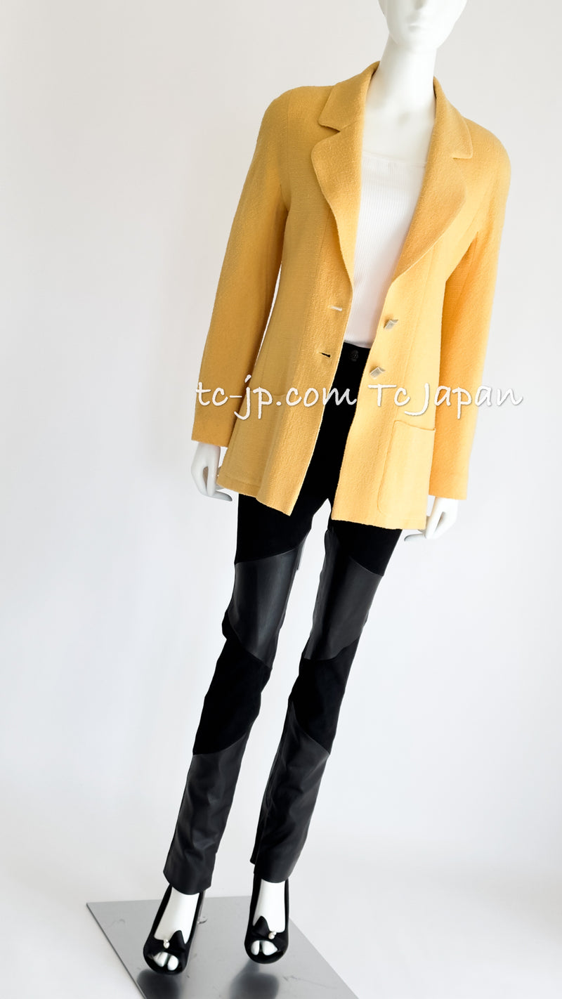 CHANEL 99C Soft Yellow CC Buttons Wool Tweed Jacket 38 40 シャネル ソフトイエロー・CCボタン・ウール・ジャケット 即発