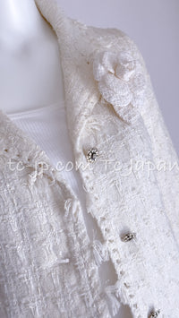 CHANEL 05C Penelope Cruz White Ivory Tweed Jacket Skirt Suit 34 36 シャネル ペネロペクルス着・ホワイト・アイボリー・ツイード・ジャケット・スカート・スーツ 即発 - TC JAPAN