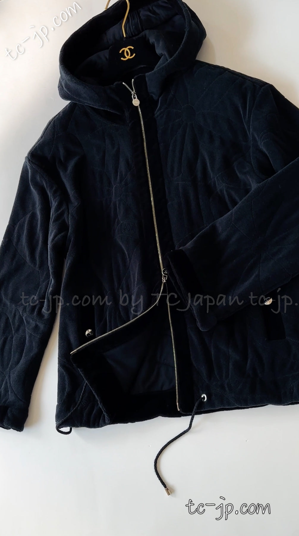 CHANEL 15B Black CC Logo Zip Hoodie Tops 36 38 40 シャネル ブラック・CCロゴ・パイルジップ・パーカー