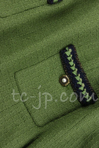 CHANEL 10PF Paris Shanghai Green Braid Skirt Jacket 36 シャネル グリーン・ブレイド・ジャケット スカート スーツ - TC JAPAN
