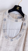 CHANEL 12PF Paris Bombay Ivory Silver Dress 34 シャネル アイボリー・シルバー・ツイード・ワンピース 即発 - TC JAPAN