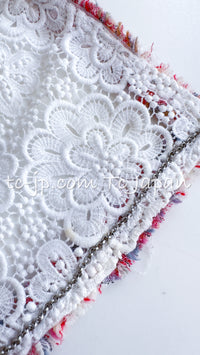 CHANEL 04S White Multicolor Camellia Cardigan Jacket Skirt Setup 36 シャネル ホワイト・マルチカラー・カメリア・カーディガン・スカート 即発