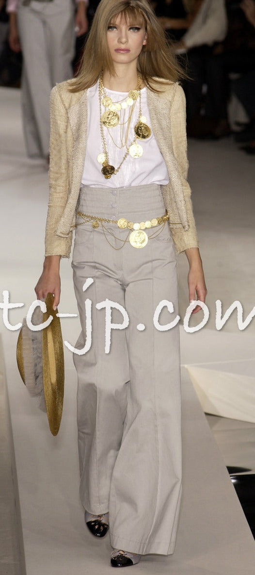 CHANEL 03S Beige Silk Cropped Cardigan Jacket 36 38 シャネル ベージュ・シルク・クロップド・カーディガン・ジャケット 即発
