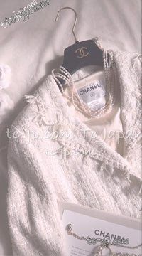 CHANEL 05C Penelope Cruz White Ivory Tweed Jacket Skirt Suit 34 36 シャネル ペネロペクルス着・ホワイト・アイボリー・ツイード・ジャケット・スカート・スーツ 即発 - TC JAPAN
