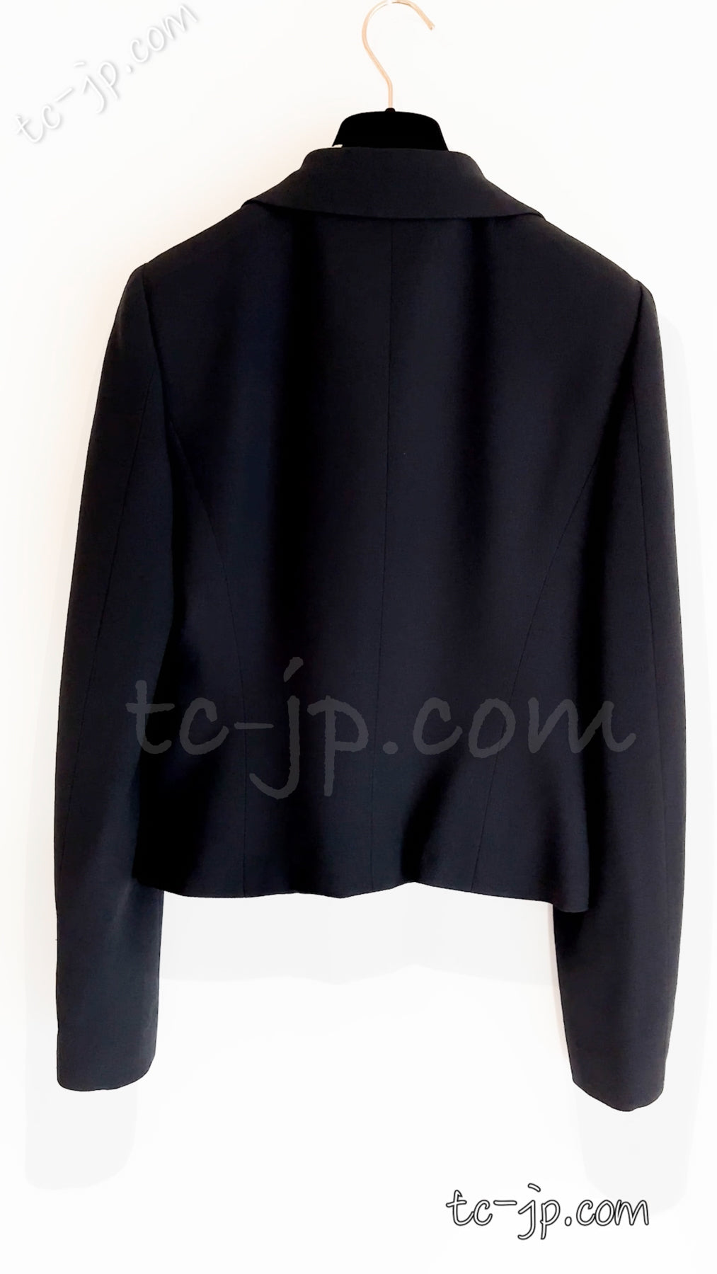 CHANEL 02C Dark Navy Black Two-Piece Swarovski Button Jacket Skirt Suit 40 シャネル 濃紺 ブラック・スワロフスキーボタン ジャケット・スカート・スーツ