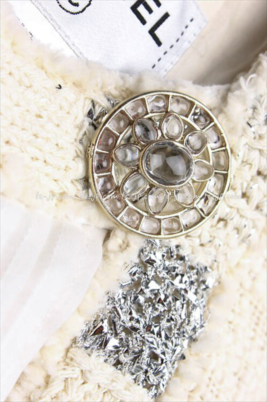 CHANEL 12PF Paris Bombay Ivory Silver Dress 34 シャネル アイボリー・シルバー・ツイード・ワンピース 即発 - TC JAPAN