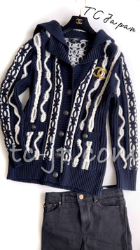 CHANEL 18PF Navy Ivory Sweater Cardigan Skirt 36 38 シャネル ウール・カシミア・ネイビー・ケーブル・ニット・セーター・カーディガン 即発