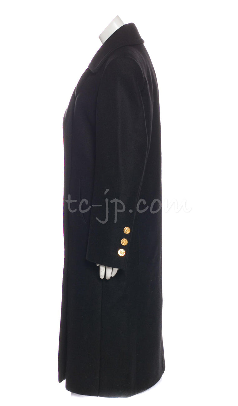 シャネル ピーコート CHANEL ブラック カシミア ゴールド ロゴ シャネル ピーコート CHANEL ブラック カシミア ゴールド ロゴ