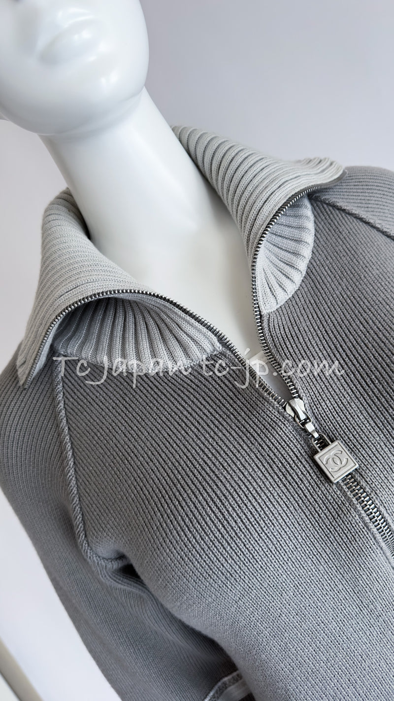 CHANEL 04A Light Gray Zip Up Knit Blouson Tops Cardigan Jacket 38 シャネル ライトグレー・ジップアップ・ニット・ブルゾン・トップス・ジッパー/カーディガン 即発