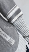 CHANEL 04A Light Gray Zip Up Knit Blouson Tops Cardigan Jacket 38 シャネル ライトグレー・ジップアップ・ニット・ブルゾン・トップス・ジッパー/カーディガン 即発