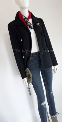 CHANEL 97S Black Wool 100% Minimalistic Mother of Pearl Button Jacket 38 シャネル ブラック・ウール100% ミニマリスト・マザー・パール・ボタン・ジャケット 即発