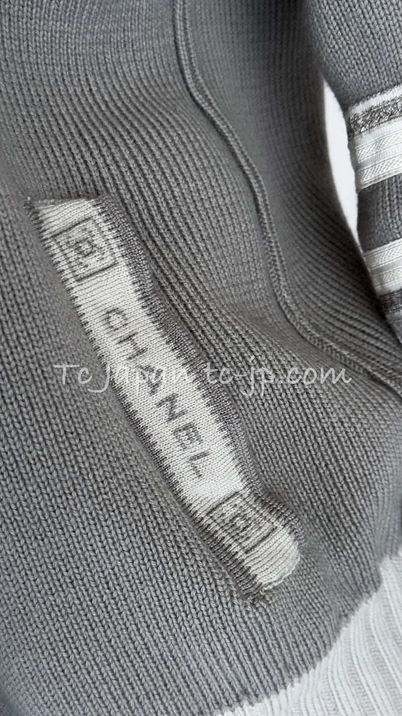 CHANEL 04A Light Gray Zip Up Knit Blouson Tops Cardigan Jacket 38 シャネル ライトグレー・ジップアップ・ニット・ブルゾン・トップス・ジッパー/カーディガン 即発