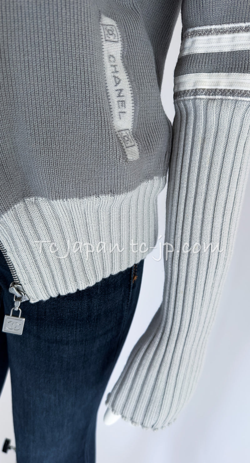 CHANEL 04A Light Gray Zip Up Knit Blouson Tops Cardigan Jacket 38 シャネル ライトグレー・ジップアップ・ニット・ブルゾン・トップス・ジッパー/カーディガン 即発