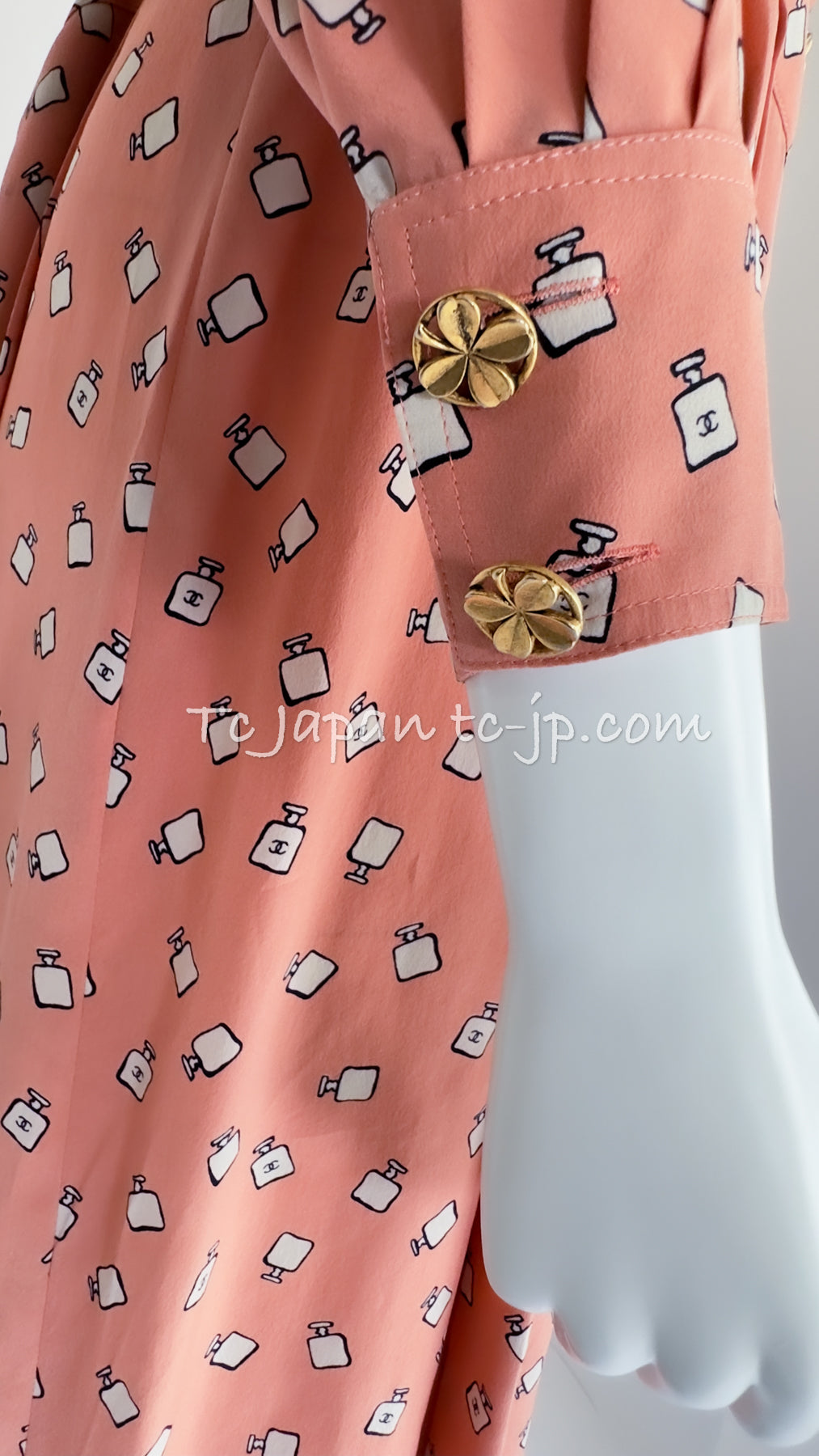 CHANEL 80's Pink Perfume Bottle CC Logo Print Dress 40 シャネル  ピンク・香水ボトル・CCロゴ・ワンピース 即発