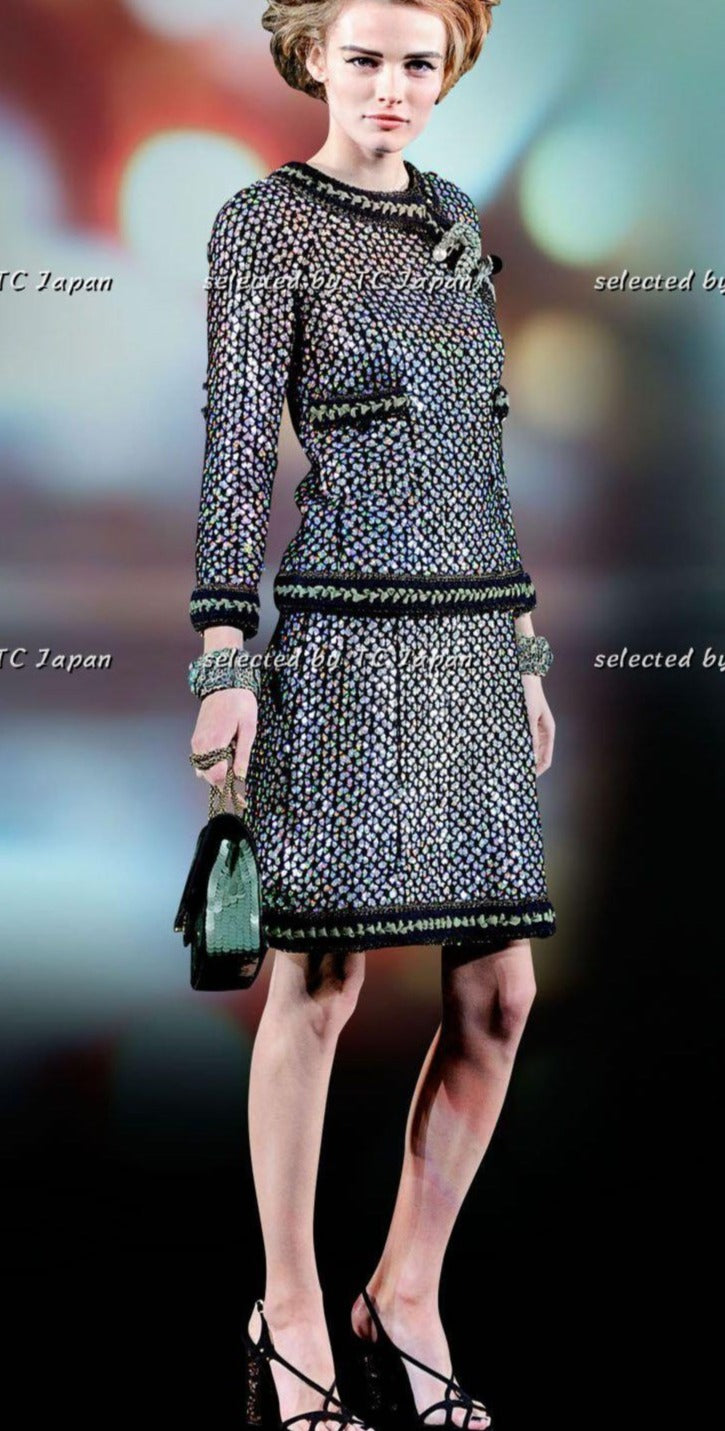 CHANEL 10PF Paris Shanghai Green Braid Skirt Jacket 38 シャネル グリーン・ブレイド・ジャケット スカート スーツ - CHANEL TC JAPAN