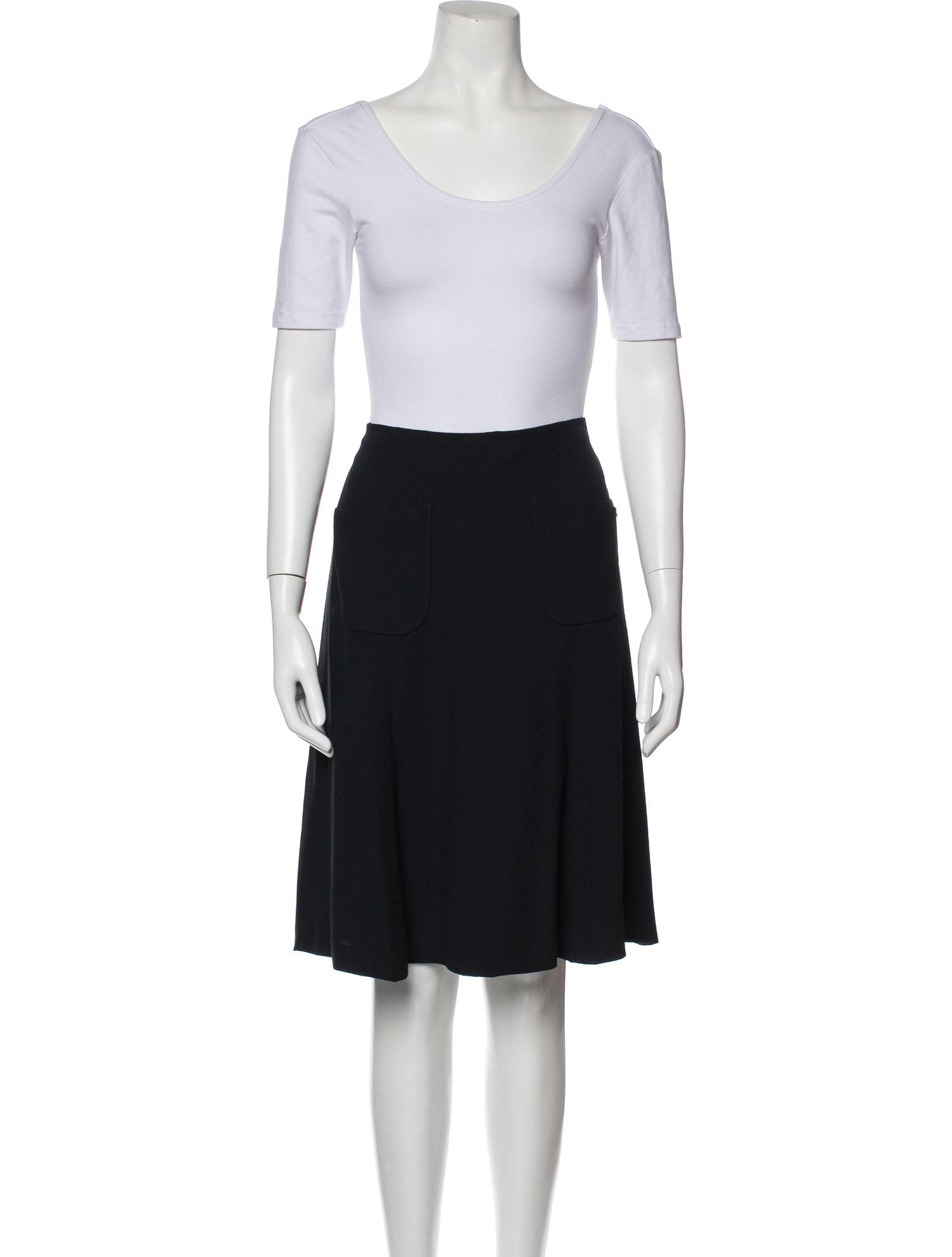 CHANEL 02C Dark Navy Black Two-Piece Swarovski Button Jacket Skirt Suit 40 シャネル 濃紺 ブラック・スワロフスキーボタン ジャケット・スカート・スーツ