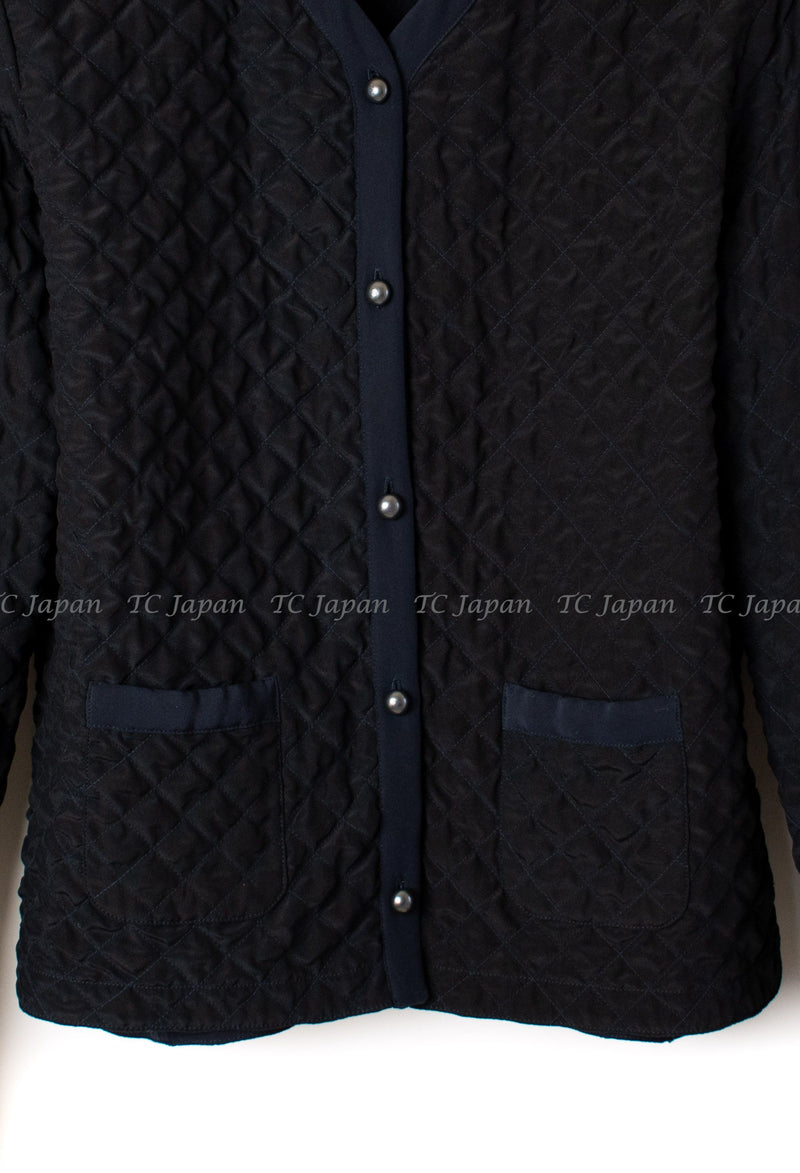 CHANEL 15B Black Navy Silk Quilted Cardigan 36 38 シャネル ブラック・ネイビー・マトラッセ・シルク・カーディガン