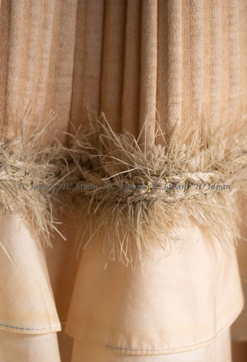 CHANEL 10S Nude Tan knit Dress 38 シャネル グラデュエーション・フリンジ・ワンピース 即発