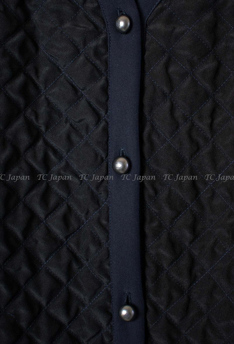 CHANEL 15B Black Navy Silk Quilted Cardigan 36 38 シャネル ブラック・ネイビー・マトラッセ・シルク・カーディガン